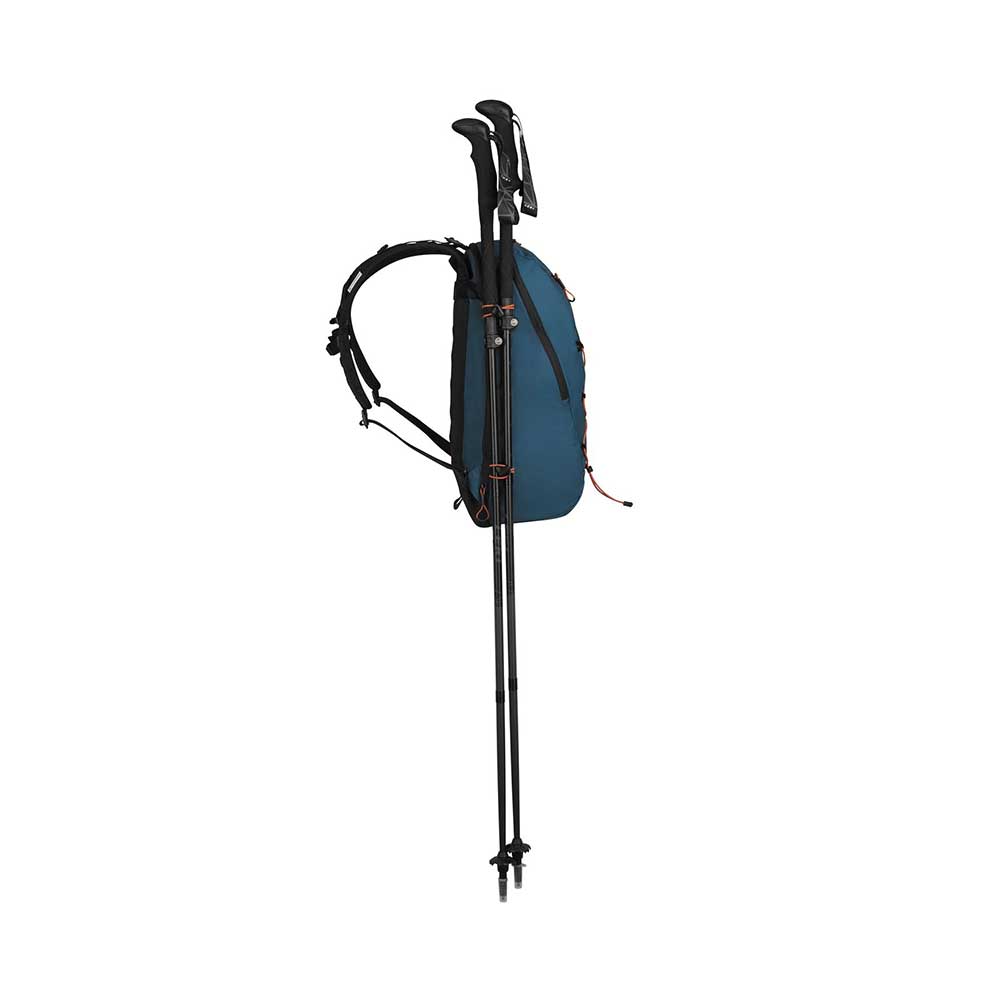 Altmont active online lightweight expandable backpack