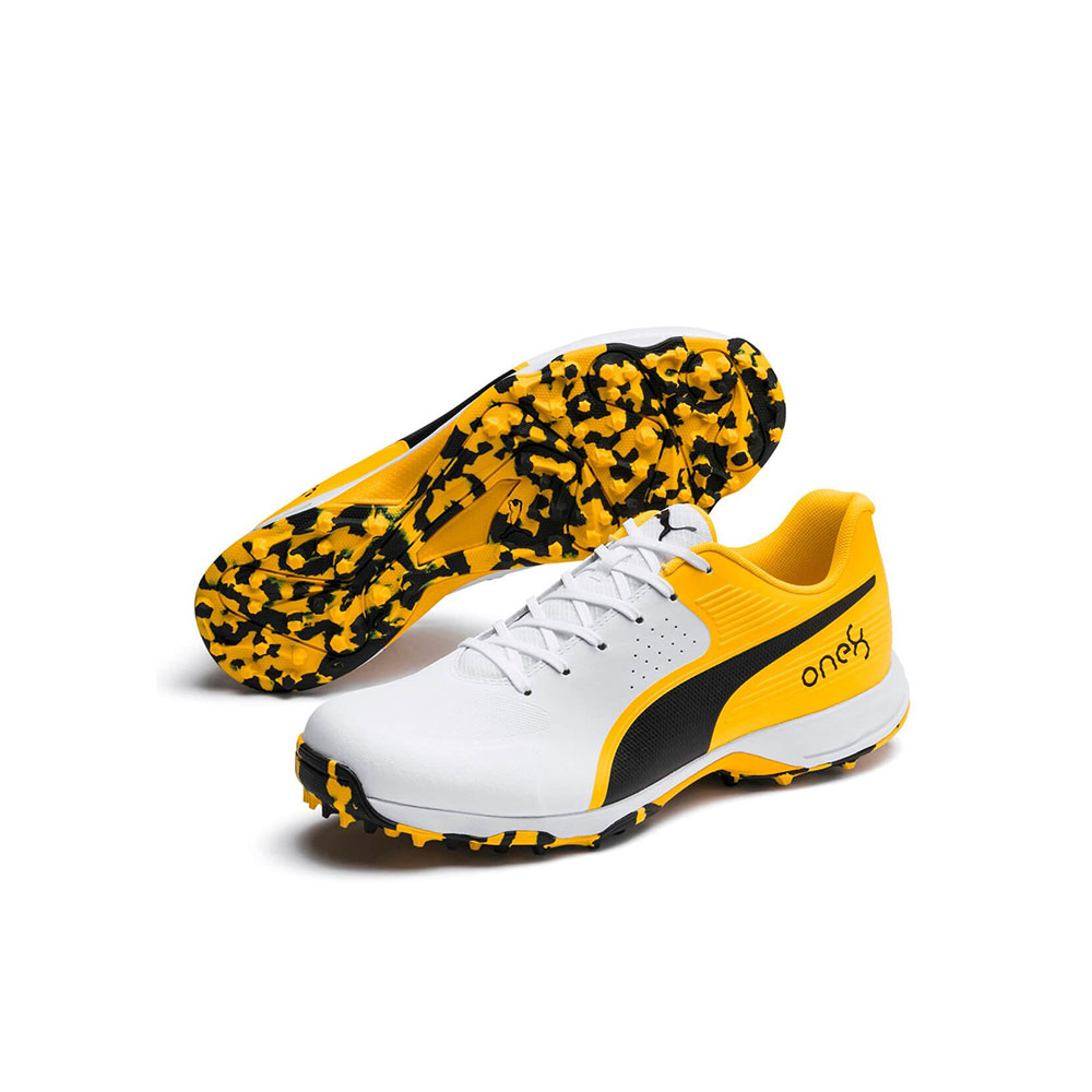 puma tennis cricket shoes