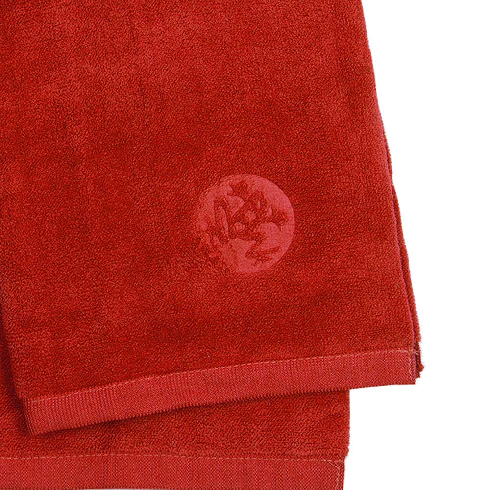 Manduka eQua Hot Hand Yoga Towel Aponi TheSportStore.pk